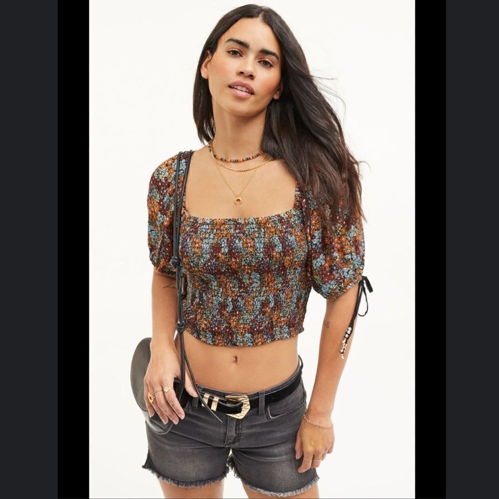 Free People Back On Crop Top Smocked Puff Sleeves Floral Printed XS